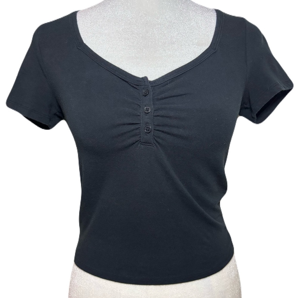 Hollister crop top